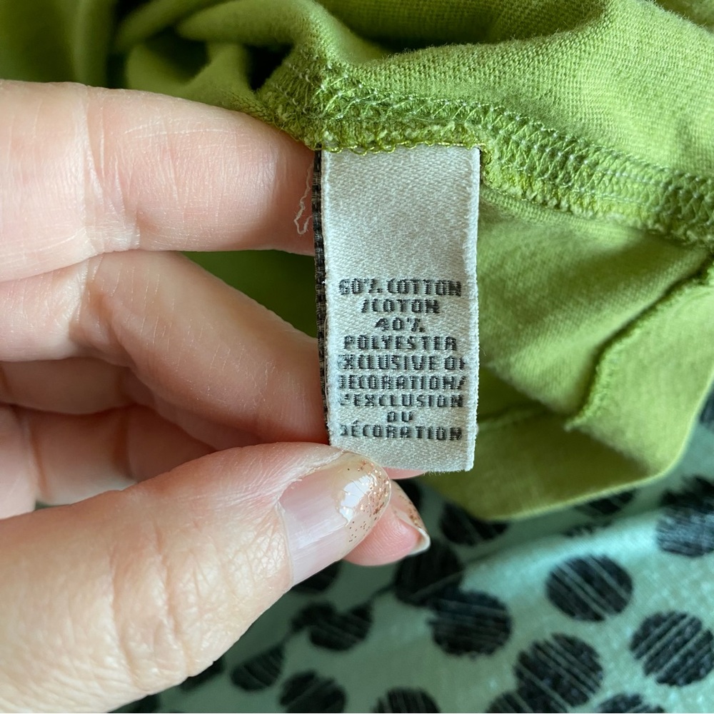 Abercrombie & Fitch size junior’s xs tee - Picture 6 of 6